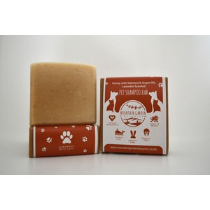 Mountain Garden Botanics Pet Shampoo Bar Honey and Oatmeal with Argan Oil Scented with Lavender